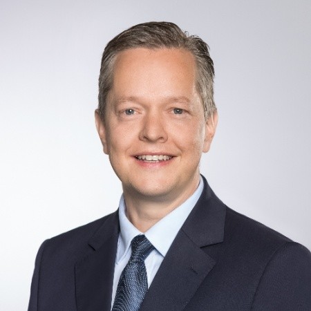 1535702014460194.jpg Michael Schütze.jpg