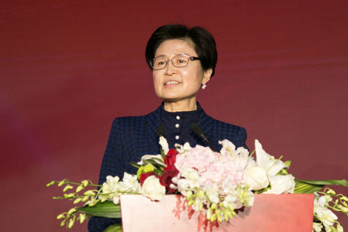1512970194975258.jpg 孙晓霞-养老50人论坛171209_副本.jpg